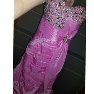 Beautiful Silk Prom/homecoming or quince dress.